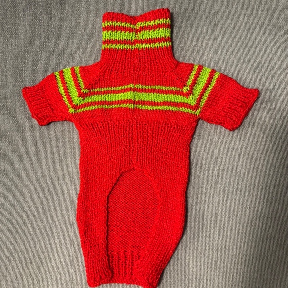 Red Handmade Knitted Dog Sweater – Medium Dog - Picture 2 of 2